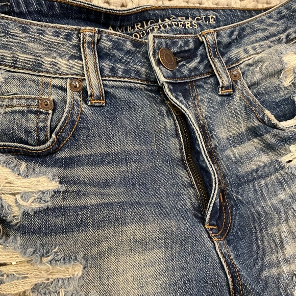American Eagle Outfitters “Hi-Rise” Festival Jean Shorts - Size 4 - Picture 10 of 12